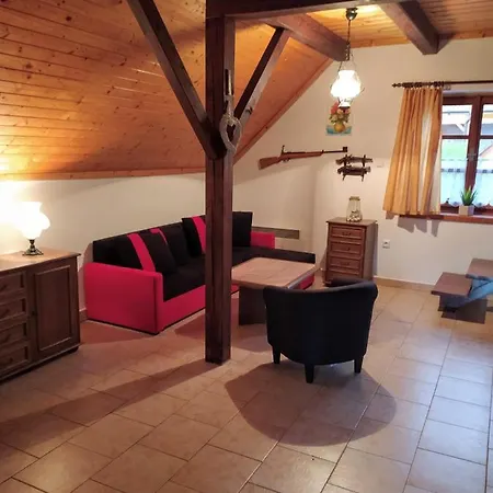 Holiday home Chata Hamrovka *
